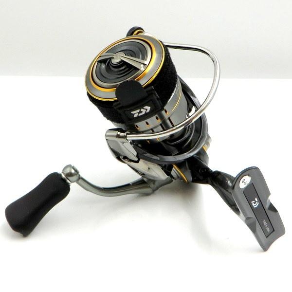 中古（目立った傷や汚れなし） ダイワ 21ルビアスエアリティー FC LT2000S-H DAIWA スピニングリール リール 釣具 釣り  00060333 (109553) TA0076 ◇