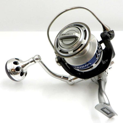 中古（やや傷や汚れあり） ダイワ 10ソルティガ 4500 スピニングリール リール 釣具 釣り DAIWA 00059505 TA0077 ◇