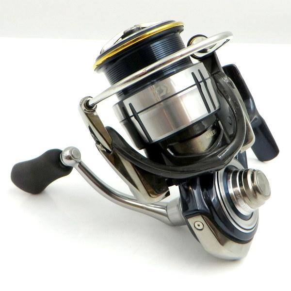 中古（目立った傷や汚れなし） ダイワ 19セルテート LT2500S DAIWA スピニングリール リール 釣具 釣り 00060045 TA0072  ◇